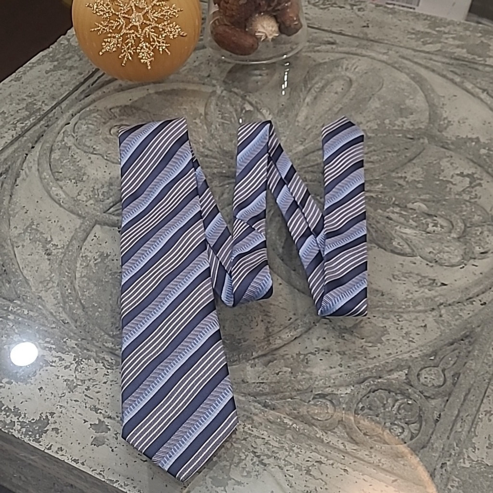 ERMENEGILDO ZEGNA SILK STRIPPED NEW 3.5 inches width New